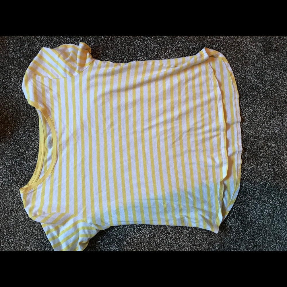 White and yellow striped shirt